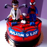 tort lego spiderman